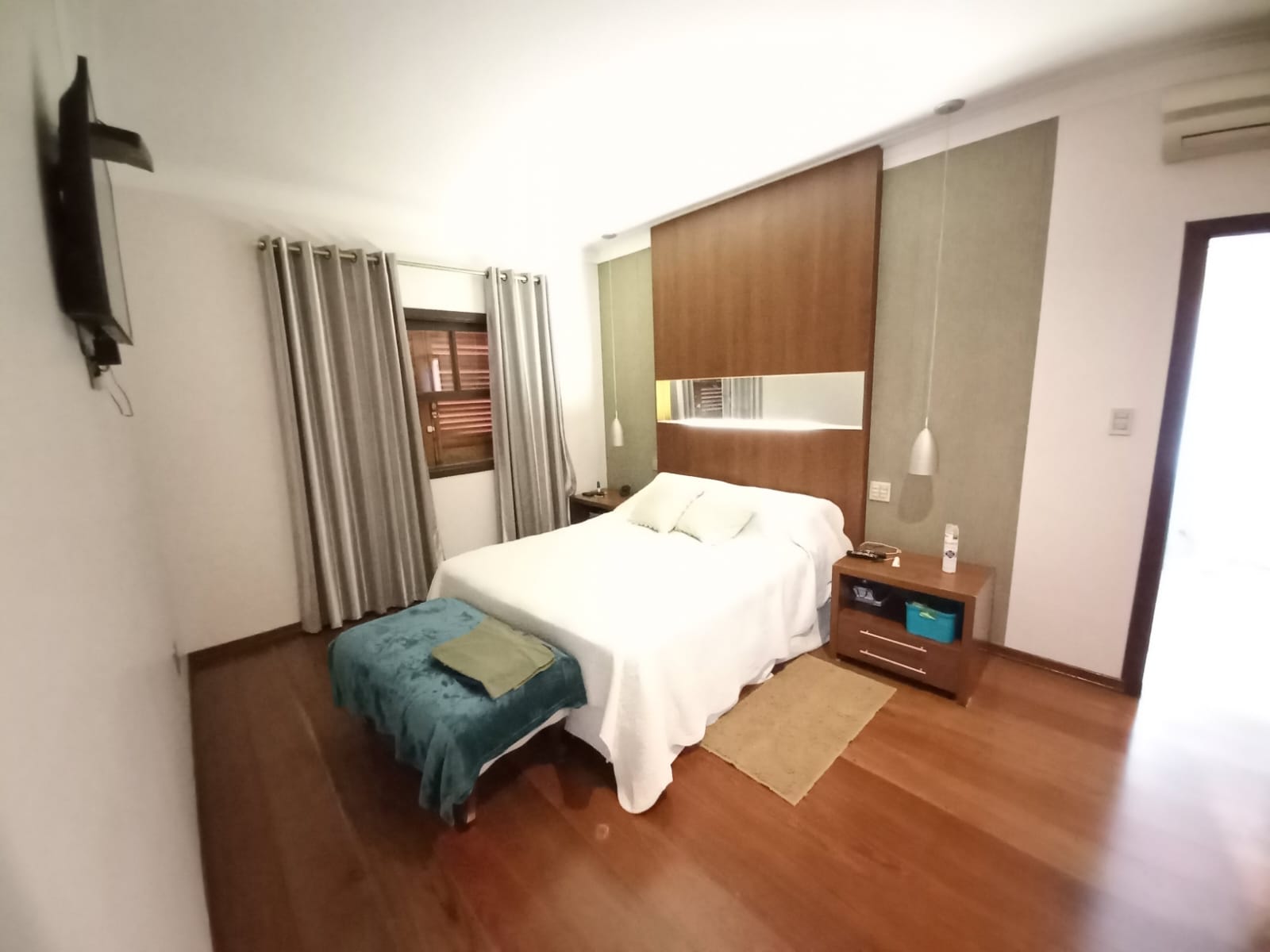 Imagem Casa com 5 Quartos à Venda, 475 m²em Vila Brandina - Campinas Imagem Casa com 5 Quartos à Venda, 475 m²em Vila Brandina - Campinas