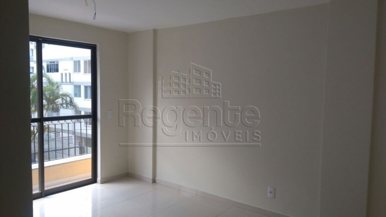 Imagem Apartamento com 2 Quartos à Venda, 62 m² em Trindade - Florianópolis