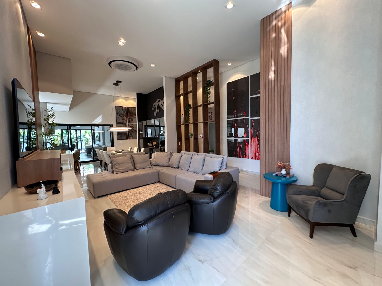 Imagem Casa de Condomínio com 4 Quartos à Venda, 350 m²em Condomínio Reserva da Serra - Jundiaí Imagem Casa de Condomínio com 4 Quartos à Venda, 350 m²em Condomínio Reserva da Serra - Jundiaí