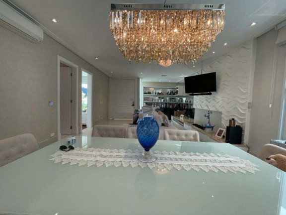 Imagem Casa com 4 Quartos à Venda, 640 m² em Alphaville - Santana de Parnaíba Imagem Casa com 4 Quartos à Venda, 640 m² em Alphaville - Santana de Parnaíba