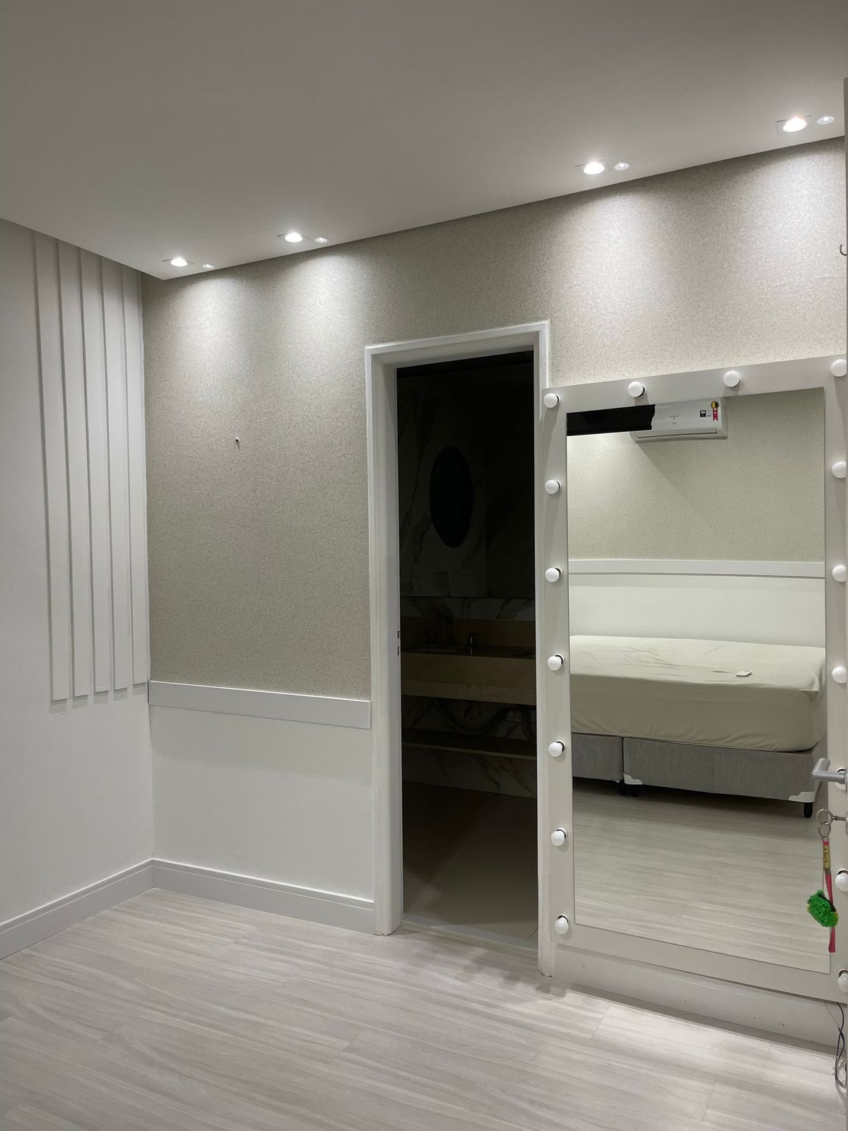 Imagem Casa de Condomínio com 3 Quartos para Alugar, 155 m²em Tamboré - Santana de Parnaíba