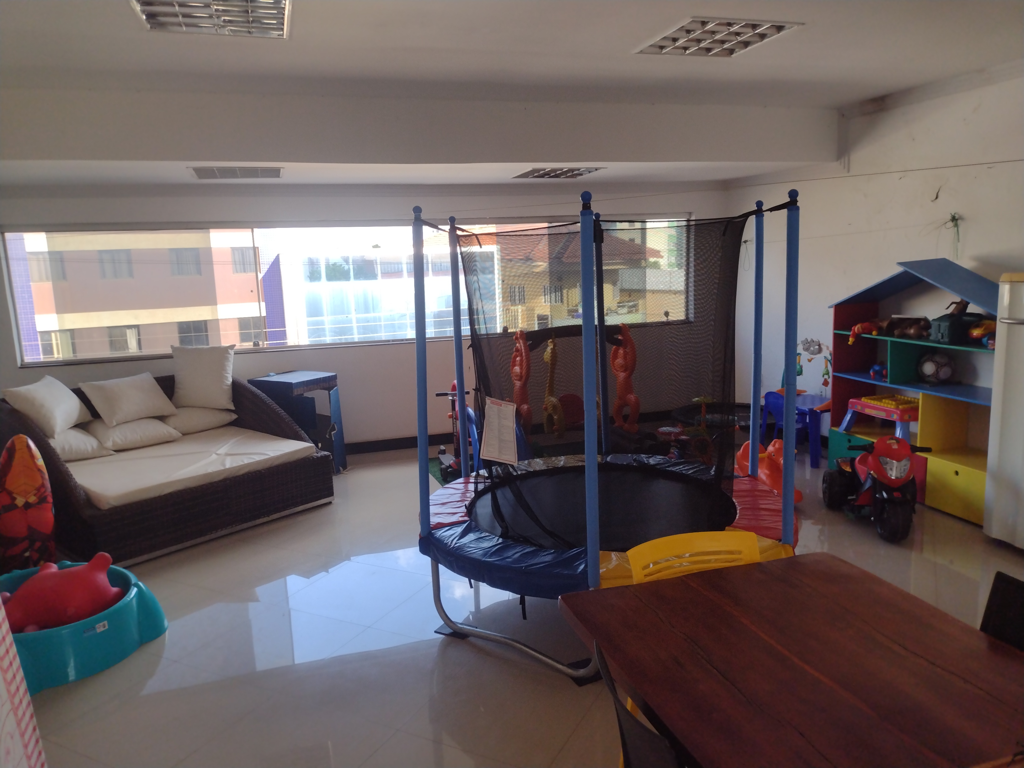 Imagem Casa com 4 Quartos à Venda, 300 m²em Areal (Águas Claras) - Brasília Imagem Casa com 4 Quartos à Venda, 300 m²em Areal (Águas Claras) - Brasília