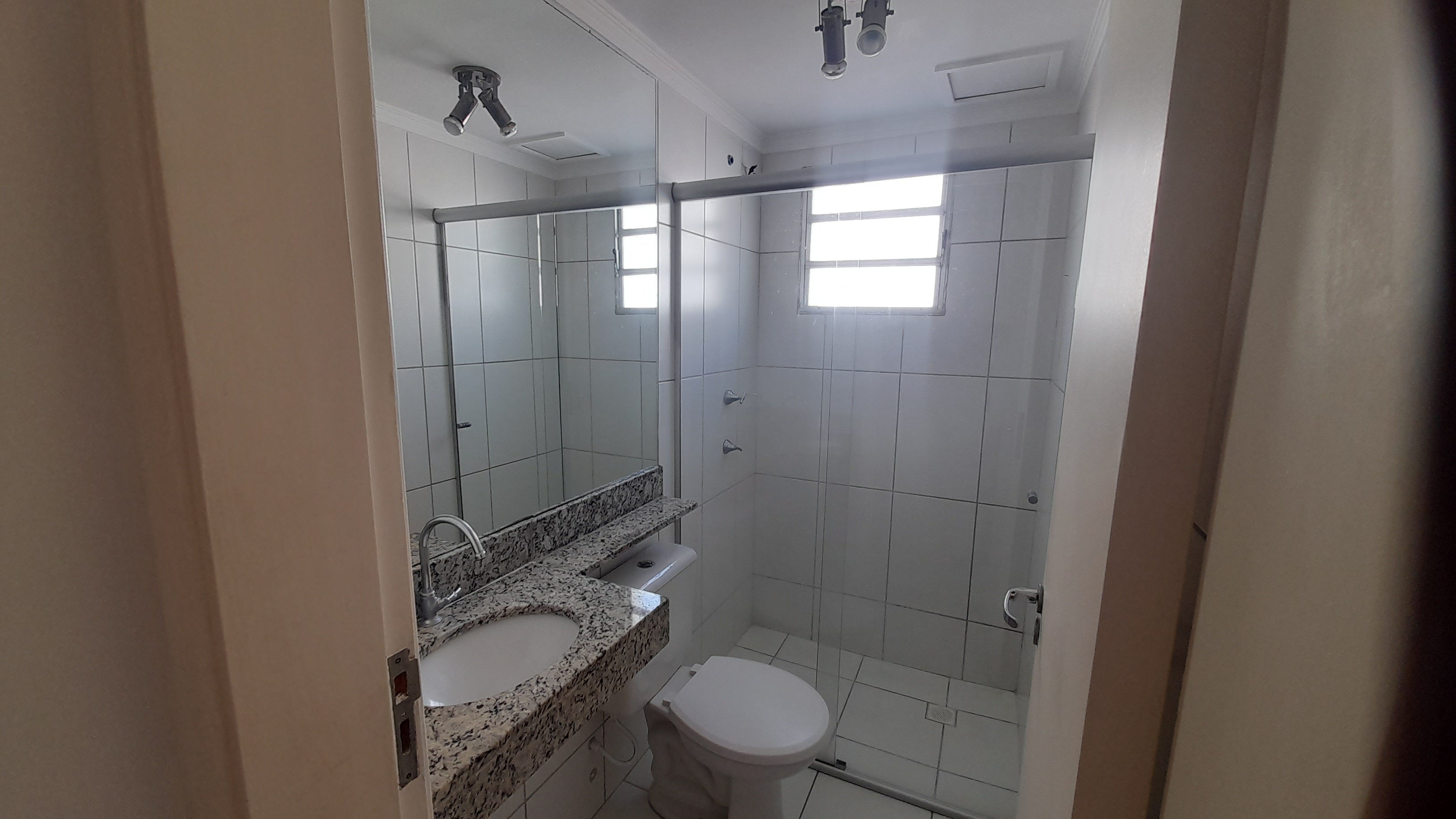 Imagem Apartamento com 2 Quartos para Alugar, 52 m²em Loteamento Parque São Martinho - Campinas Imagem Apartamento com 2 Quartos para Alugar, 52 m²em Loteamento Parque São Martinho - Campinas