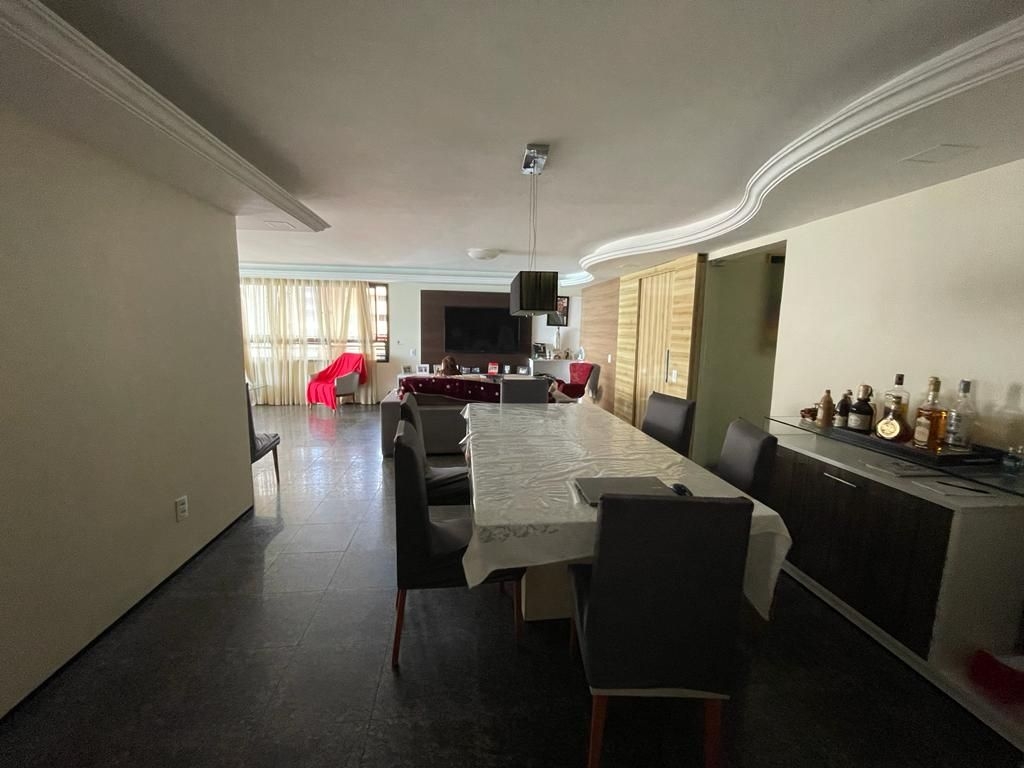 Imagem Apartamento com 3 Quartos à Venda, 225 m²em Meireles - Fortaleza Imagem Apartamento com 3 Quartos à Venda, 225 m²em Meireles - Fortaleza