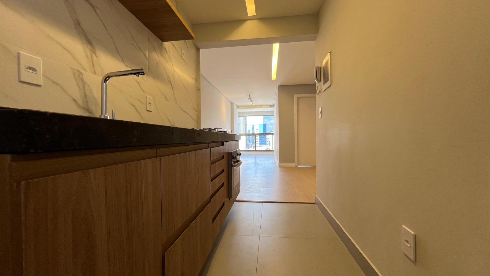 Imagem Apartamento com 2 Quartos à Venda, 55 m²em Praia da Costa - Vila Velha Imagem Apartamento com 2 Quartos à Venda, 55 m²em Praia da Costa - Vila Velha
