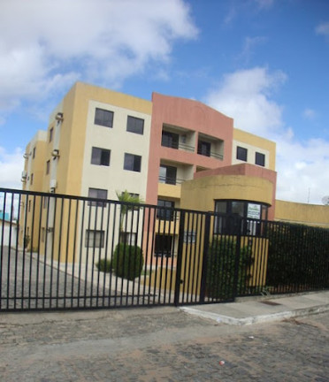 Apartamento com 3 Quartos à Venda,  em Nova Parnamirim - Parnamirim