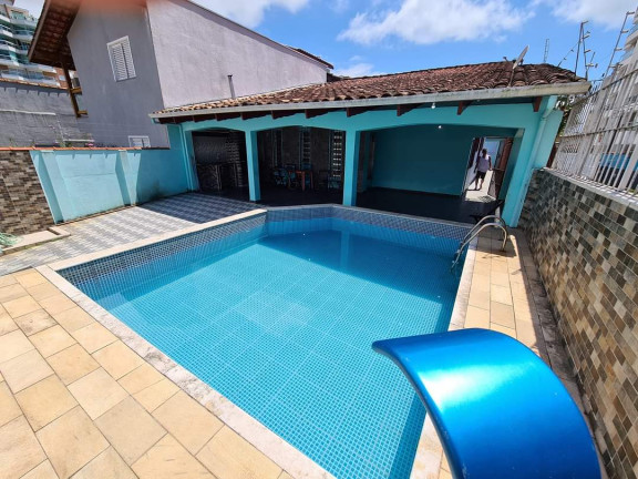 Imagem Casa com 5 Quartos à Venda, 200 m² em Acaraú - Ubatuba