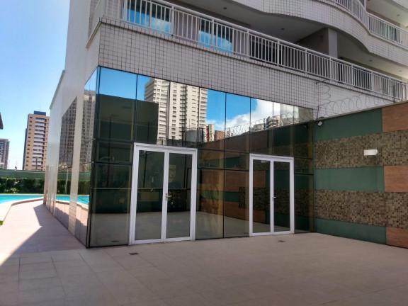 Imagem Apartamento com 2 Quartos à Venda, 61 m² em Meireles - Fortaleza