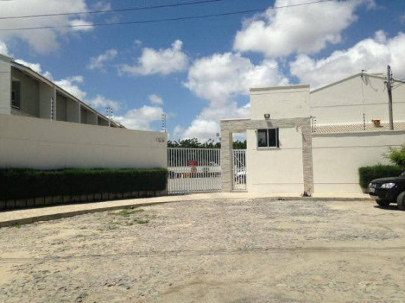 Imagem Casa de Condomínio com 3 Quartos à Venda, 90 m² em Lagoa Redonda - Fortaleza