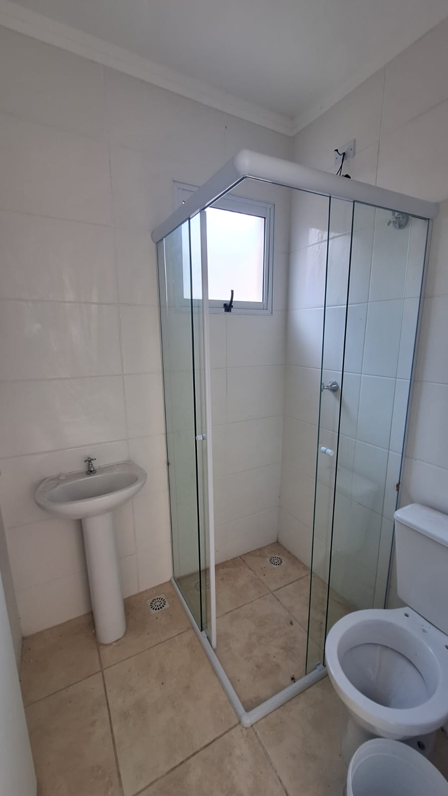 Imagem Casa com 2 Quartos à Venda, 44 m²em Vila São Benedito - Pindamonhangaba