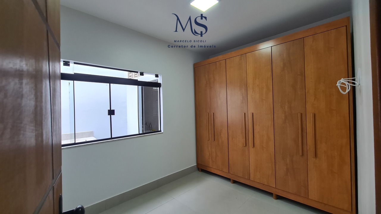 Imagem Casa com 4 Quartos à Venda, 280 m²em Guará II - Brasília