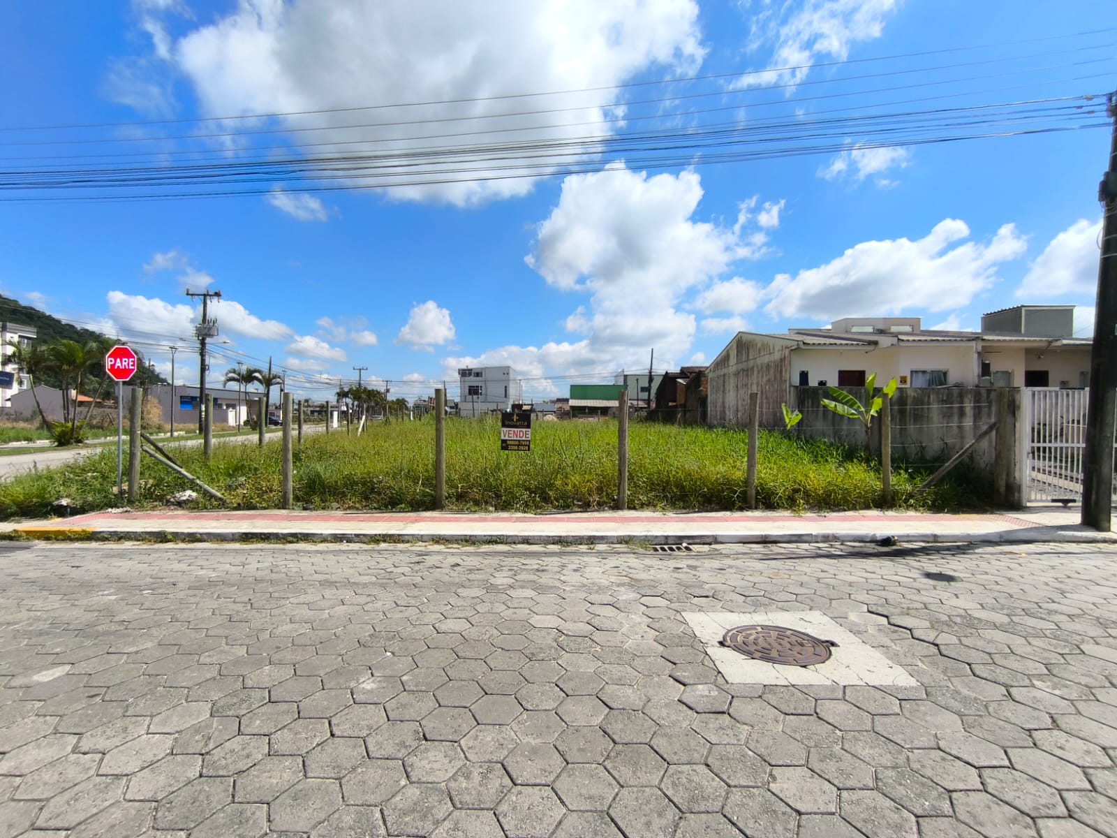 Imagem Terreno à Venda, 701 m²em Santa Regina - Itajaí Imagem Terreno à Venda, 701 m²em Santa Regina - Itajaí