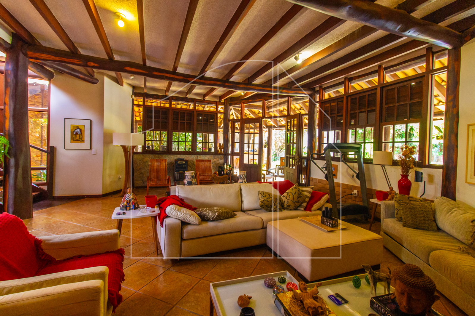 Imagem Casa com 4 Quartos à Venda, 575 m²em Setor de Habitações Individuais Sul - Brasília Imagem Casa com 4 Quartos à Venda, 575 m²em Setor de Habitações Individuais Sul - Brasília