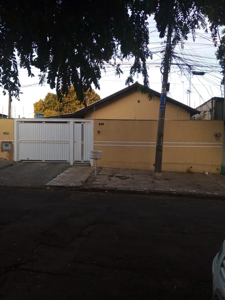 Imagem Casa com 3 Quartos à Venda, 120 m²em Jardim Imá - Campo Grande