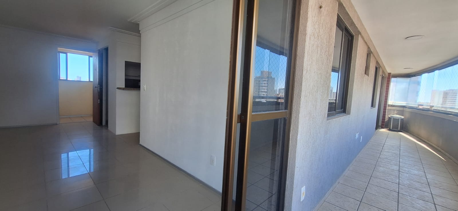 Imagem Apartamento com 3 Quartos à Venda, 90 m² em Cocó - Fortaleza Imagem Apartamento com 3 Quartos à Venda, 90 m² em Cocó - Fortaleza