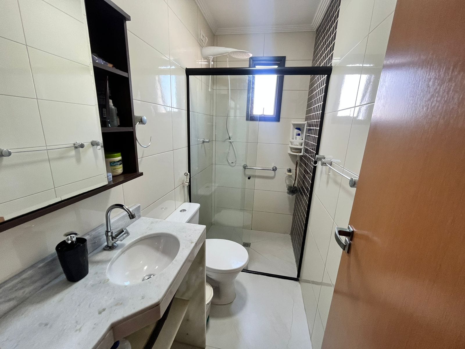 Imagem Apartamento com 2 Quartos à Venda, 74 m²em Guilhermina - Praia Grande