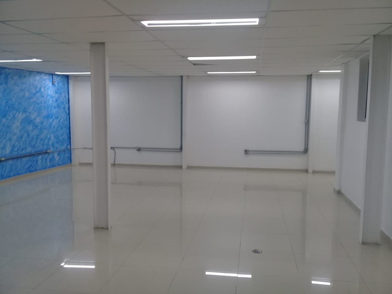 Imagem Galpão para Alugar, 300 m² em Conceição - Diadema Imagem Galpão para Alugar, 300 m² em Conceição - Diadema
