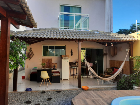 Imagem Casa com 2 Quartos à Venda, 186 m² em Portinho - Cabo Frio