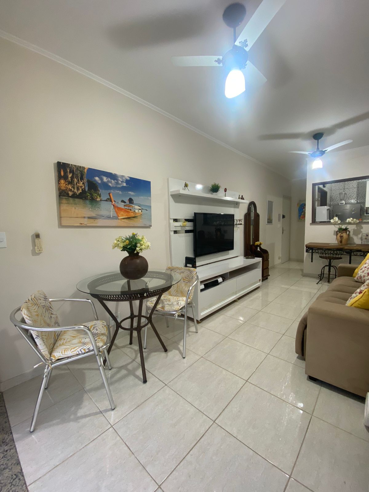 Imagem Apartamento com 2 Quartos à Venda, 75 m²em Massaguaçu - Caraguatatuba