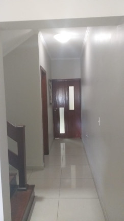 Imagem Sobrado com 3 Quartos à Venda, em Vila Apiaí - Santo André Imagem Sobrado com 3 Quartos à Venda, em Vila Apiaí - Santo André
