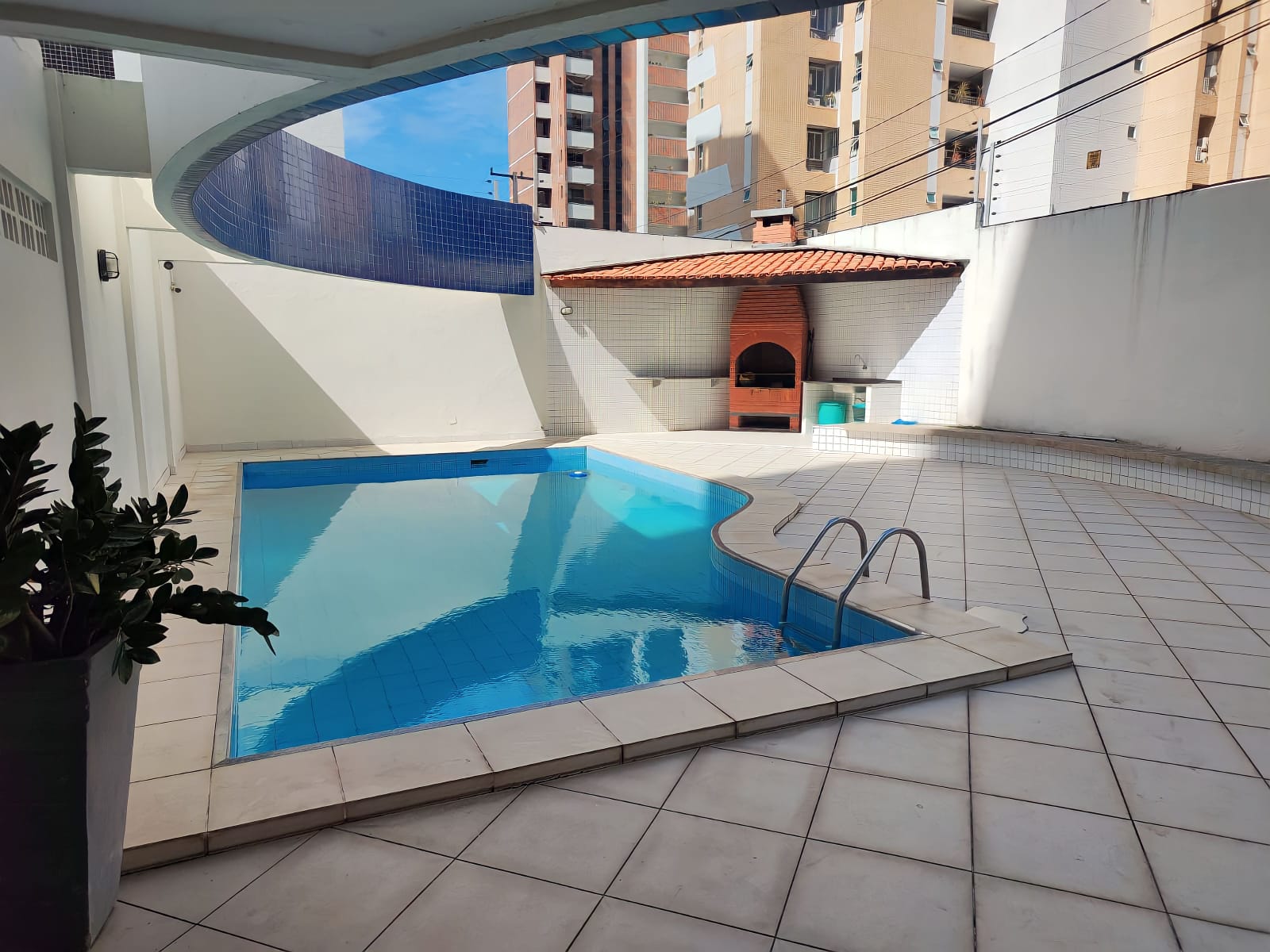 Imagem Apartamento com 3 Quartos à Venda, 86 m²em Renascença - São Luís