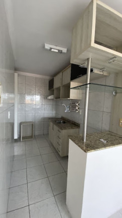 Imagem Apartamento com 3 Quartos à Venda, 63 m² em Maraponga - Fortaleza