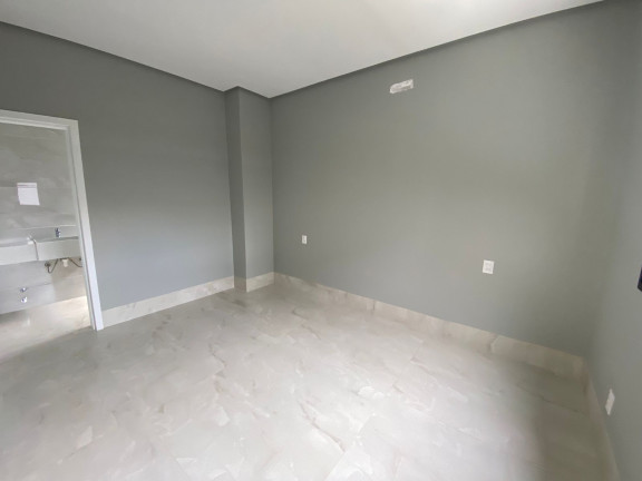Imagem Casa de Condomínio com 4 Quartos à Venda, 302 m² em Residencial Goiânia Golfe Clube - Goiânia Imagem Casa de Condomínio com 4 Quartos à Venda, 302 m² em Residencial Goiânia Golfe Clube - Goiânia