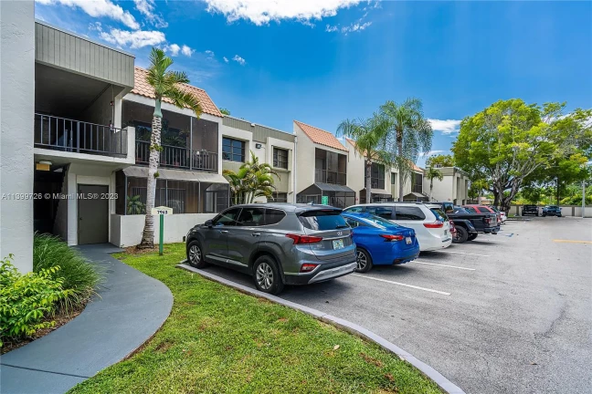 Imagem Apartamento com 3 Quartos à Venda ou Locação, 100 m²em Alphaville Residencial Um - Barueri