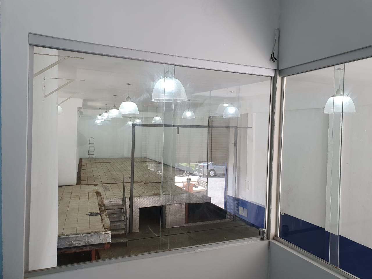 Imagem Galpão para Alugar, 295 m²em Vila Sílvia - São Paulo