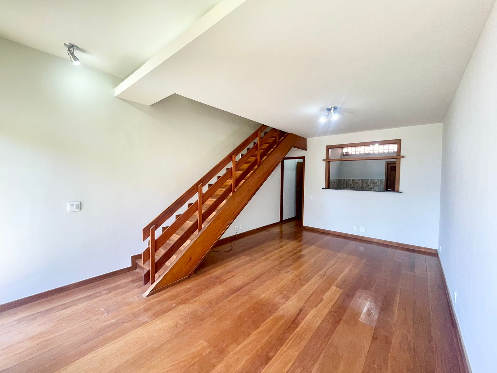 Imagem Casa de Condomínio com 3 Quartos à Venda, 114 m²em Alto - Teresópolis Imagem Casa de Condomínio com 3 Quartos à Venda, 114 m²em Alto - Teresópolis