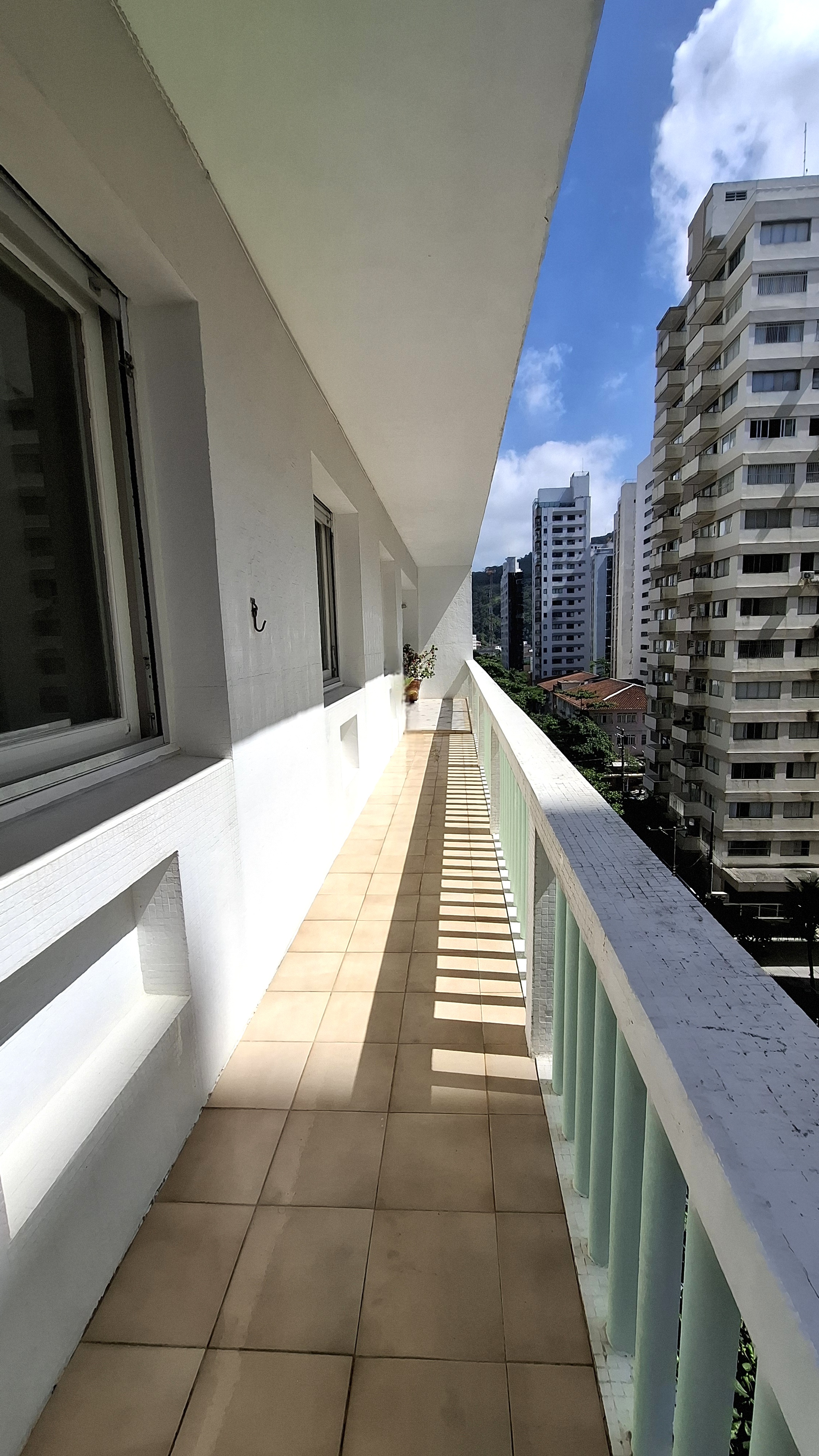 Imagem Apartamento com 3 Quartos à Venda, 162 m² em Pitangueiras - Guarujá