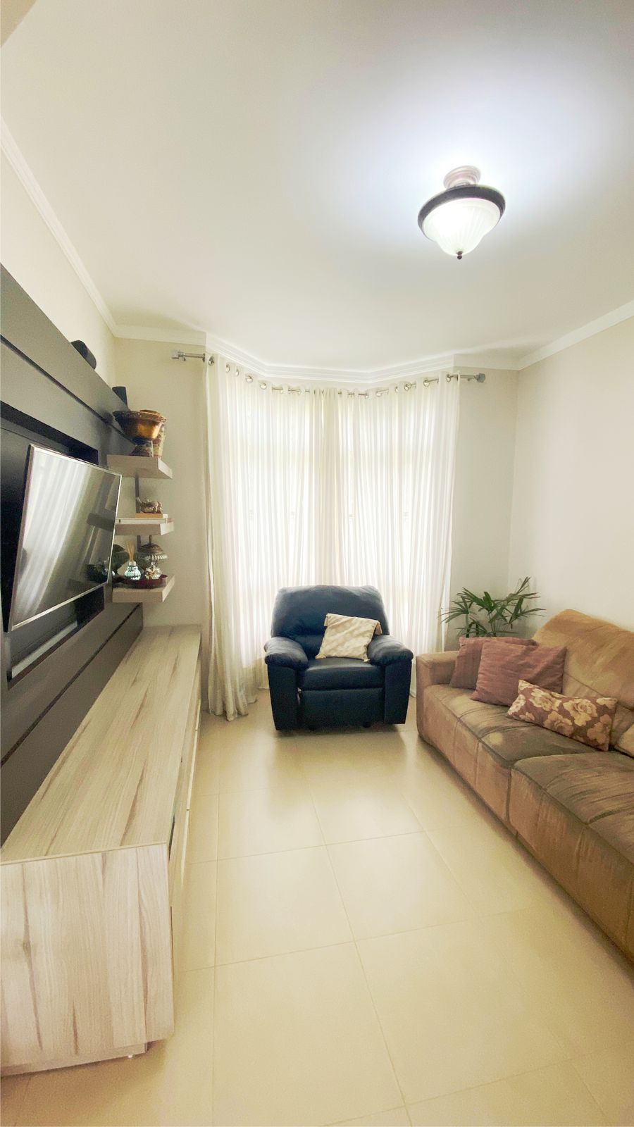Imagem Casa com 3 Quartos à Venda, 163 m²em Lote Seis - Criciúma
