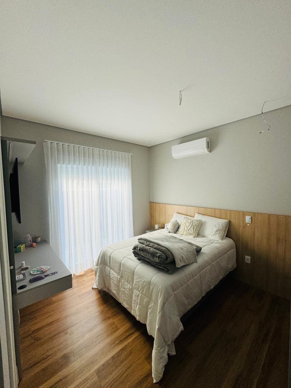 Imagem Casa de Condomínio com 3 Quartos à Venda, 240 m²em Medeiros - Jundiaí Imagem Casa de Condomínio com 3 Quartos à Venda, 240 m²em Medeiros - Jundiaí