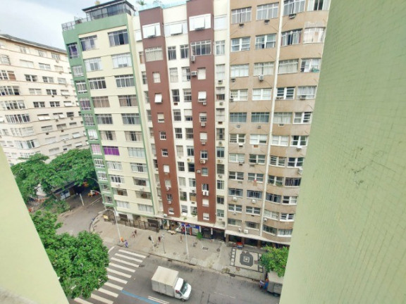 Imagem Apartamento com 3 Quartos à Venda, 75 m² em Copacabana - Rio de Janeiro Imagem Apartamento com 3 Quartos à Venda, 75 m² em Copacabana - Rio de Janeiro