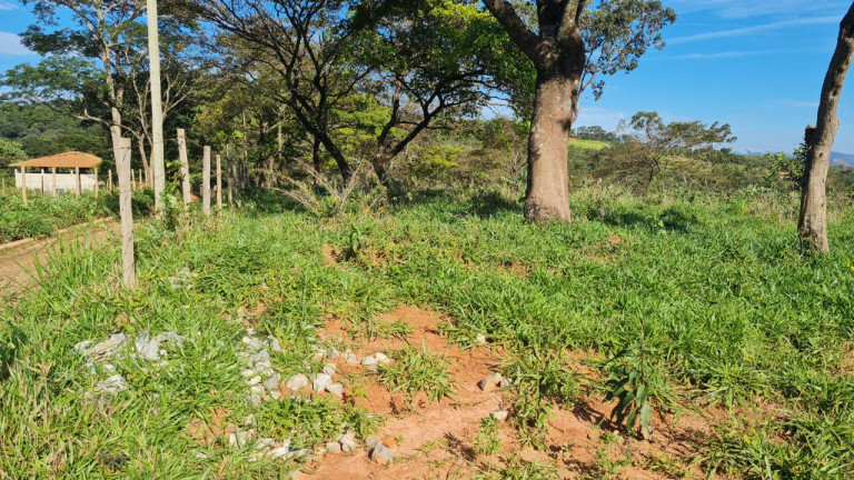 Imagem Terreno à Venda, 2.000 m² em Carneiros - Brumadinho Imagem Terreno à Venda, 2.000 m² em Carneiros - Brumadinho