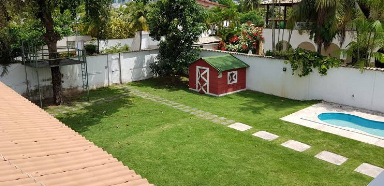 Imagem Casa de Condomínio com 4 Quartos à Venda, em Barra da Tijuca - Rio de Janeiro Imagem Casa de Condomínio com 4 Quartos à Venda, em Barra da Tijuca - Rio de Janeiro
