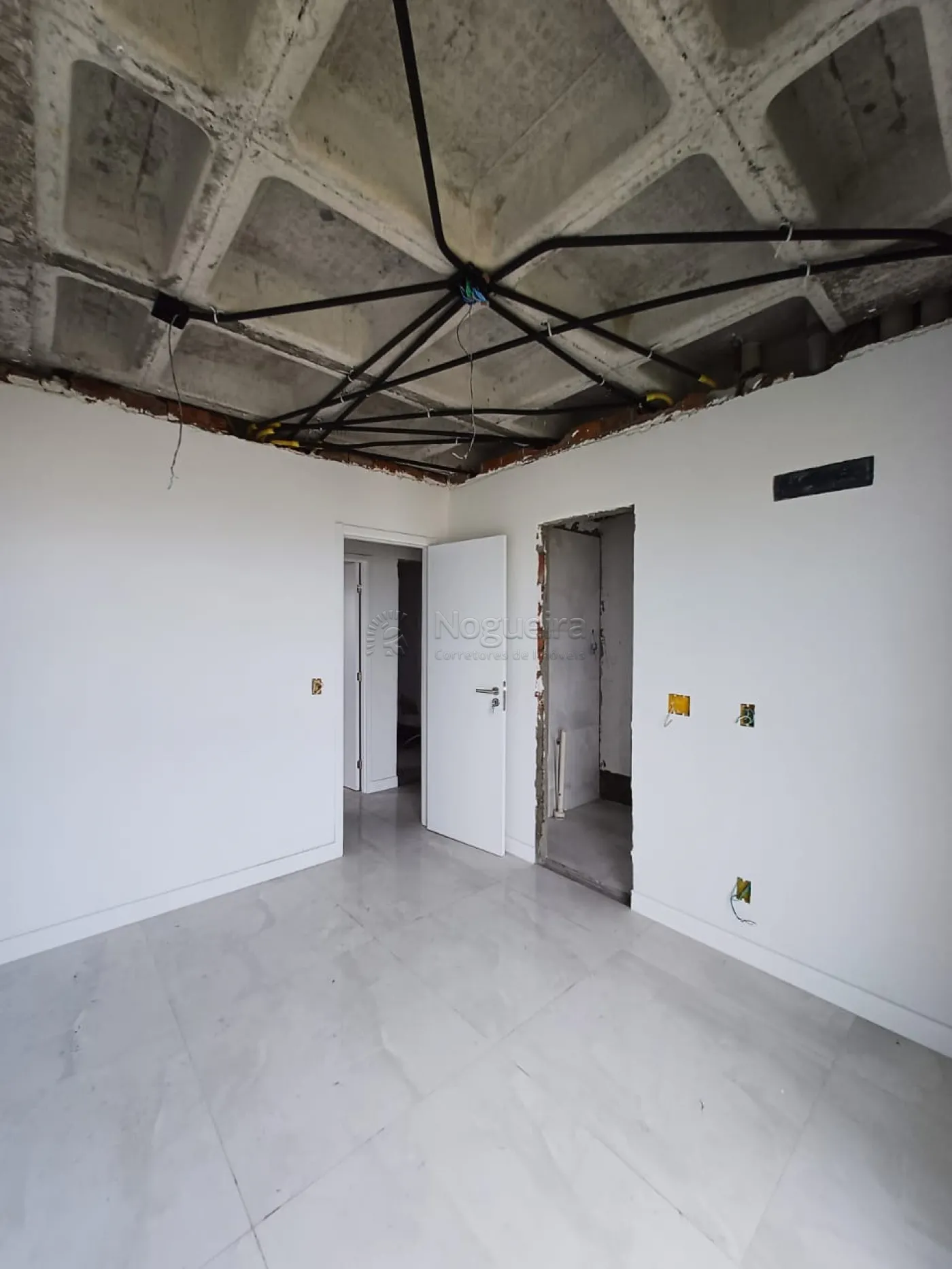 Imagem Apartamento com 3 Quartos à Venda, 135 m²em Ilha do Retiro - Recife