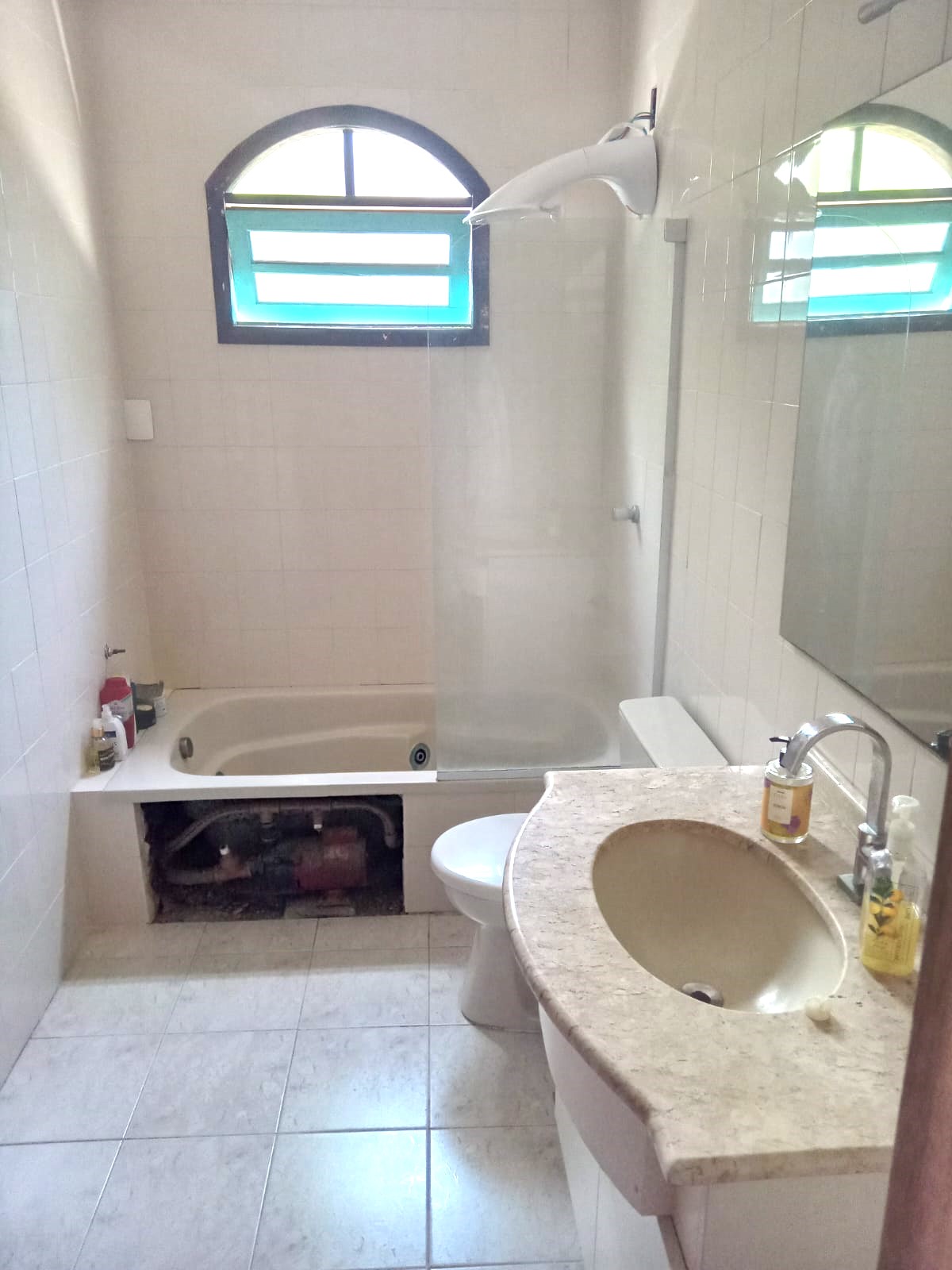 Imagem Sobrado com 3 Quartos à Venda, 100 m² em Jardim Botânico - Porto Alegre