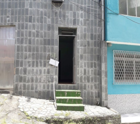 Imagem Kitnet com 1 Quarto para Alugar, 25 m² em Cascadura - Rio de Janeiro