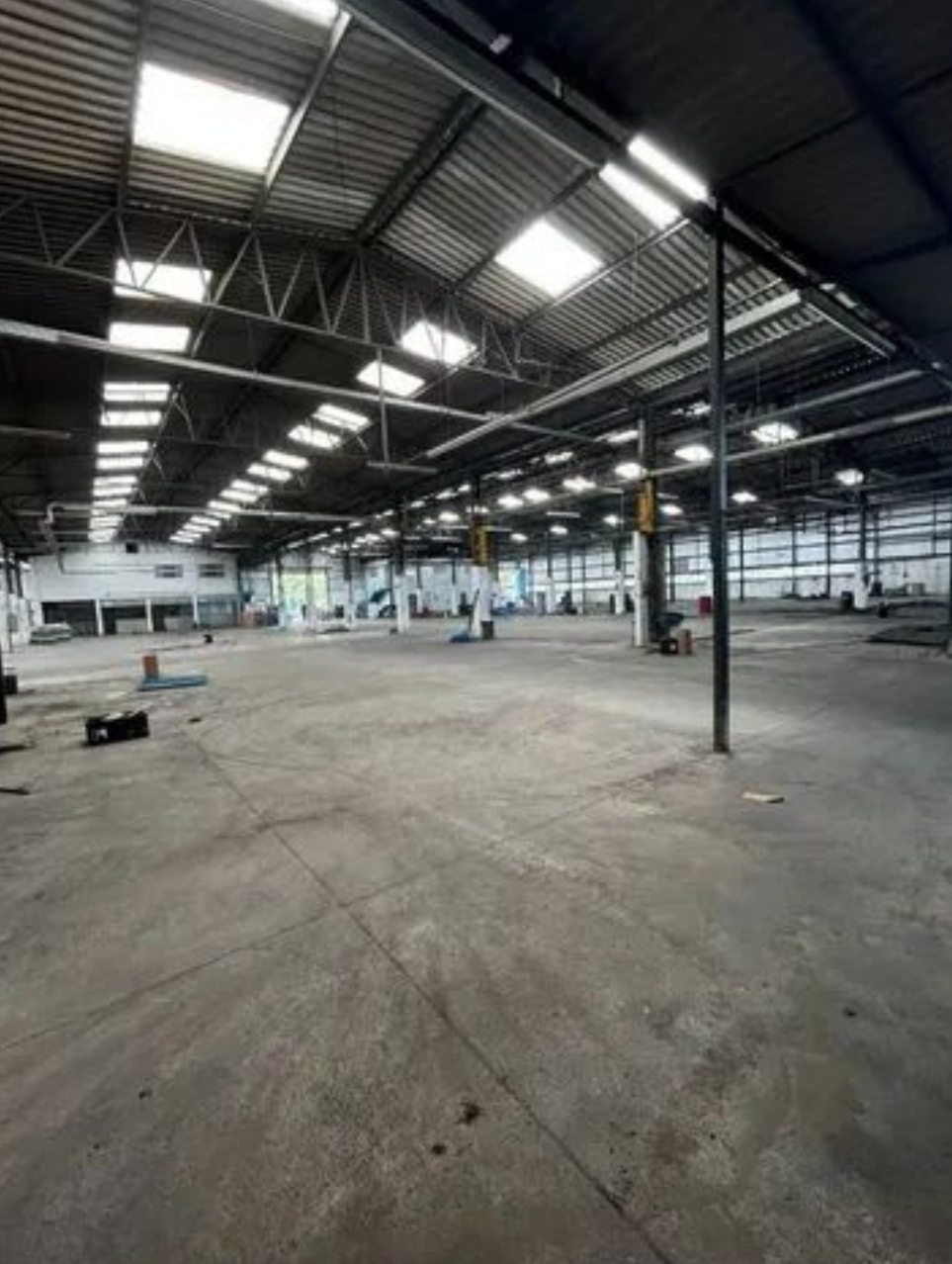 Imagem Galpão à Venda, 4 m²em Loteamento Industrial Coral - Mauá Imagem Galpão à Venda, 4 m²em Loteamento Industrial Coral - Mauá