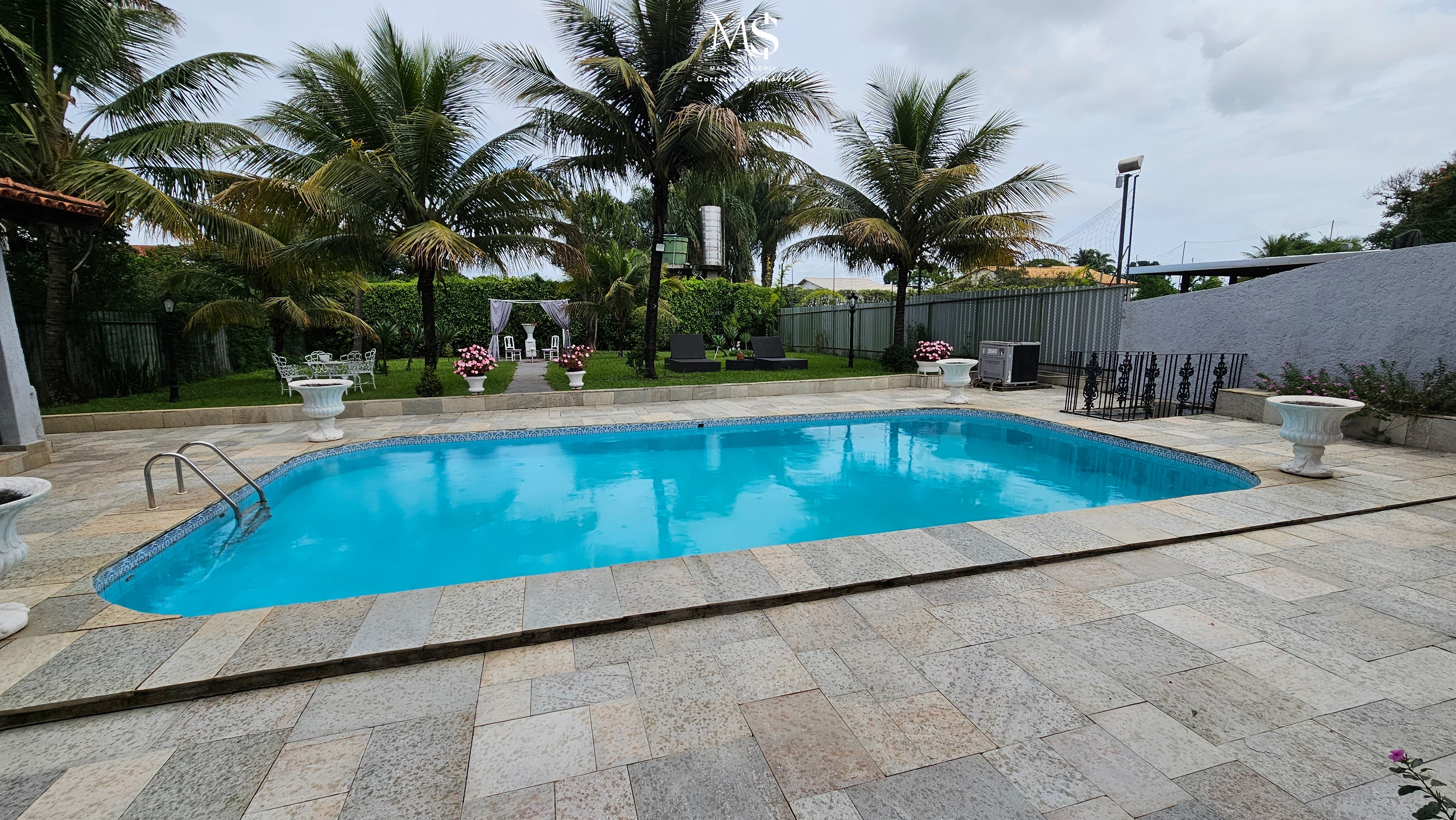 Imagem Casa com 1 Quarto à Venda, 683 m² em Setor de Habitações Individuais Sul - Brasília