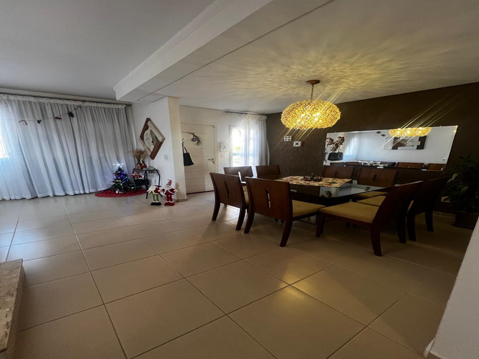 Imagem Casa de Condomínio com 3 Quartos à Venda, 230 m²em Jardim Florestal - Jundiaí