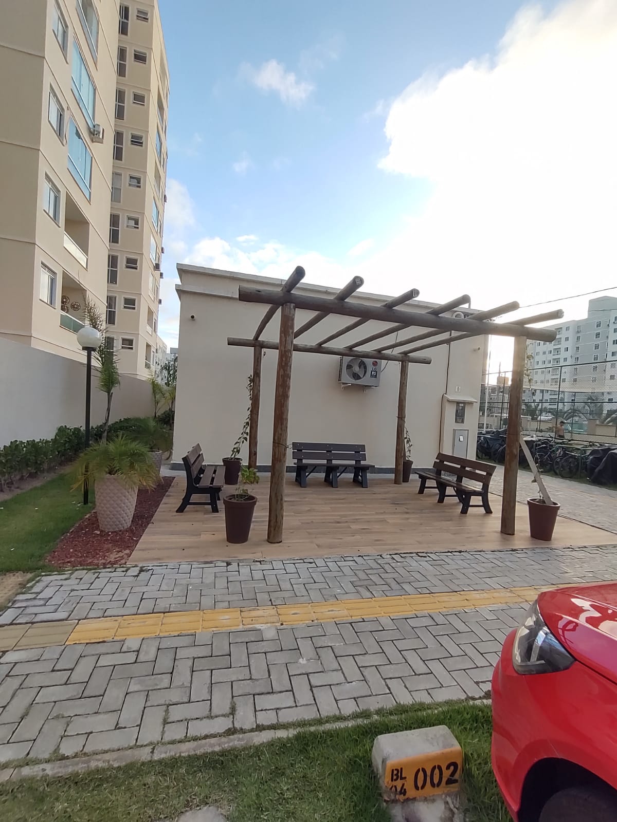 Imagem Apartamento com 2 Quartos para Alugar, 45 m²em Centro - Lauro de Freitas 