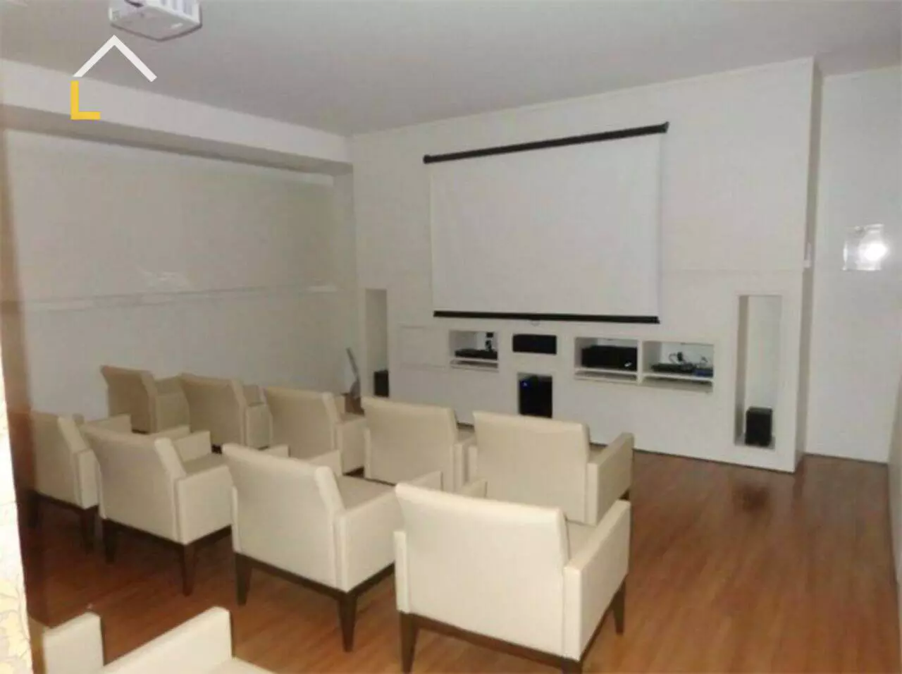 Imagem Apartamento com 2 Quartos à Venda, 77 m² em Santo Antônio - Joinville