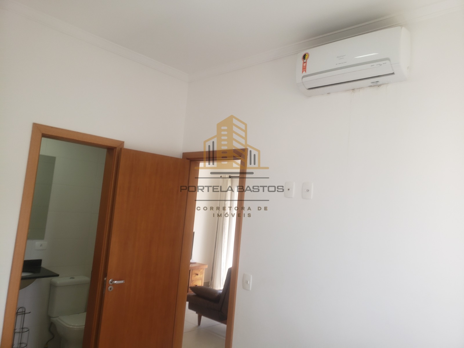 Imagem Apartamento com 2 Quartos à Venda, 56 m²em Toninhas - Ubatuba