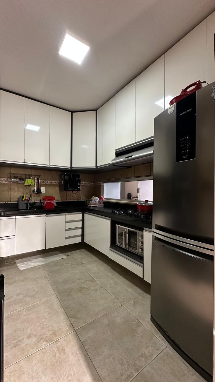 Imagem Casa com 3 Quartos à Venda, 220 m² em Engenheiro Luciano Cavalcante - Fortaleza