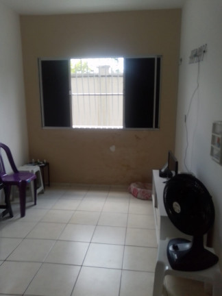 Imagem Apartamento com 2 Quartos à Venda, 45 m² em Centro - Maracanaú