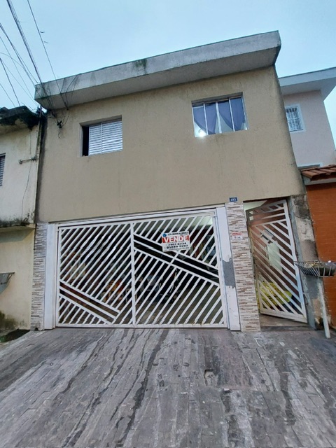 Casa com 3 Quartos à Venda, 150 m²em Vila Maricy - Guarulhos