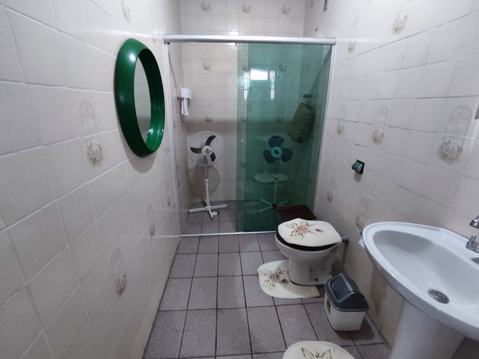 Imagem Casa com 2 Quartos à Venda, 161 m²em Guilhermina - Praia Grande