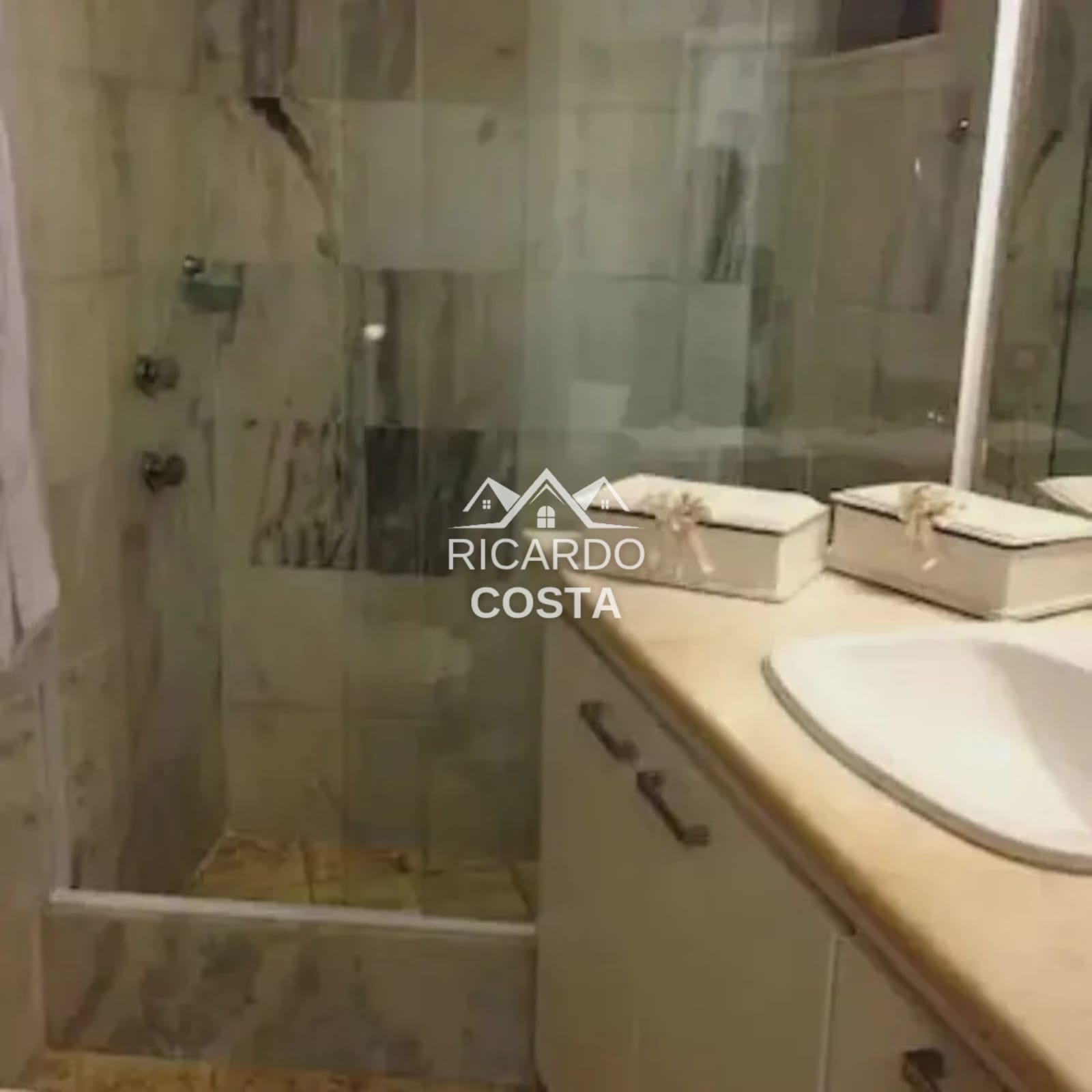 Imagem Apartamento com 2 Quartos à Venda ou Locação, 180 m² em Ipanema - Rio de Janeiro